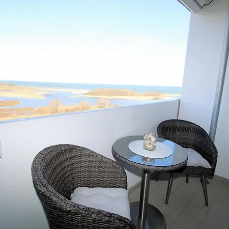 H10-011 * Heiligenhafen