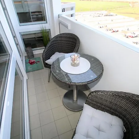 H10-011 Apartment *